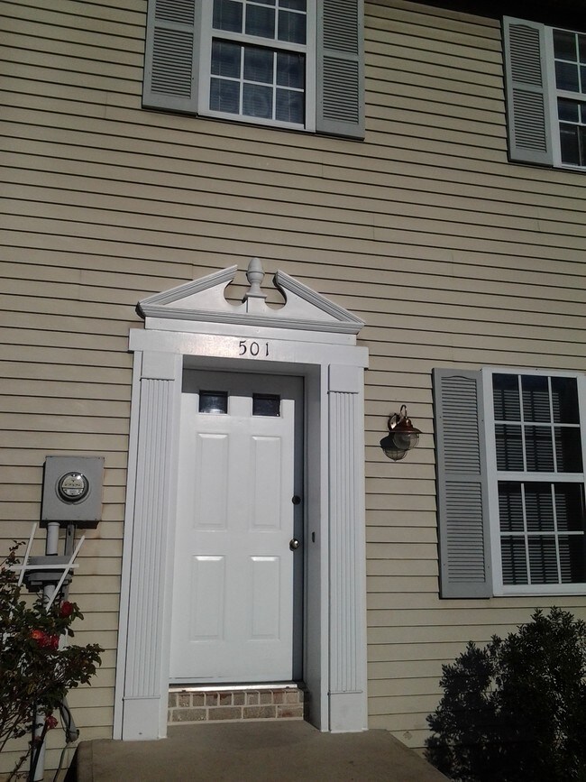 Foto del edificio - 501 Old Forge Dr