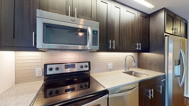 Interior Photo - Capitol View on 14th