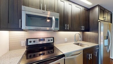 Interior Photo - Capitol View on 14th