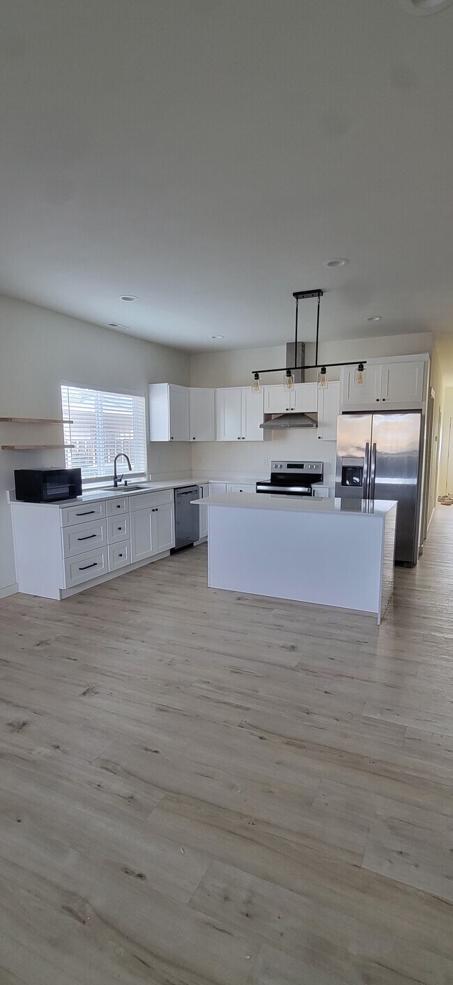 Foto del edificio - 427 2nd Ave SE