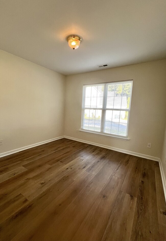 Foto del edificio - 1504 Amhearst Ct