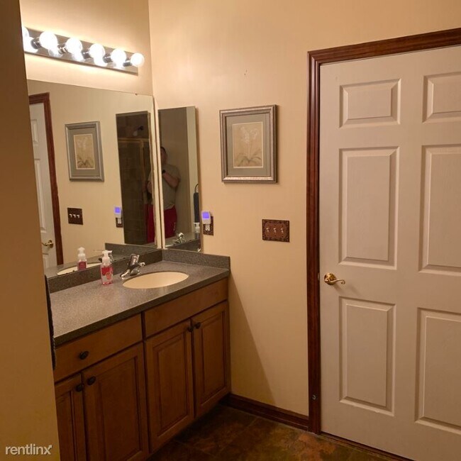 Foto del edificio - 4 br, 3.5 bath House - 3785 Whispercreek