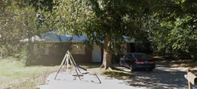 Foto principal - 100 Pearce St