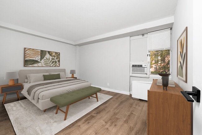 Bedroom - 840-846 Massachusetts Ave