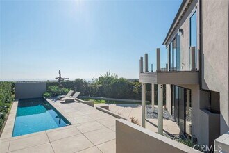 Building Photo - 810 Emerald Bay