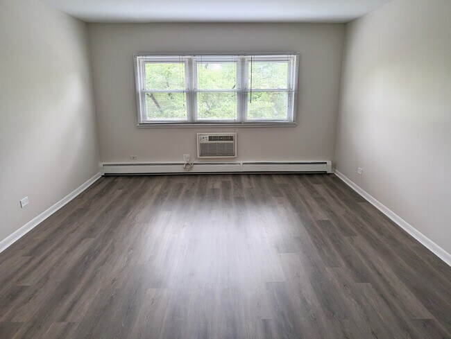 Foto del edificio - 800 Custer Ave