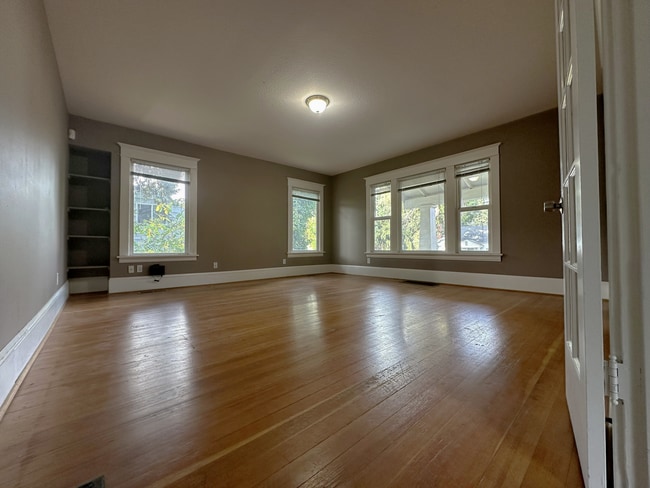 Foto del edificio - 8450 SE Harney St