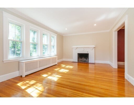Building Photo - 103 Athelstane Rd