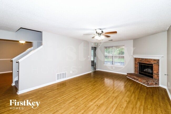 Building Photo - 9238 Fletcher Wood Dr