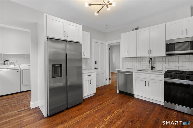 Foto del edificio - 36 Maple St