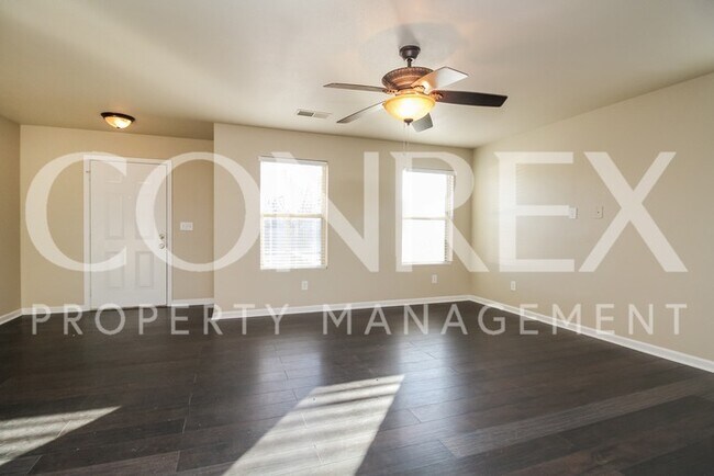 Foto del edificio - New Refreshed Home in Harvest