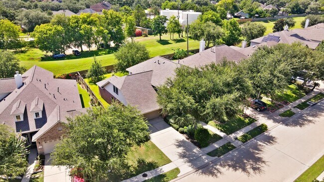 Foto del edificio - 714 Coggins Point Way