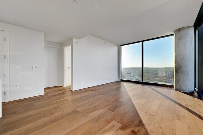 Foto del edificio - 44 East Ave