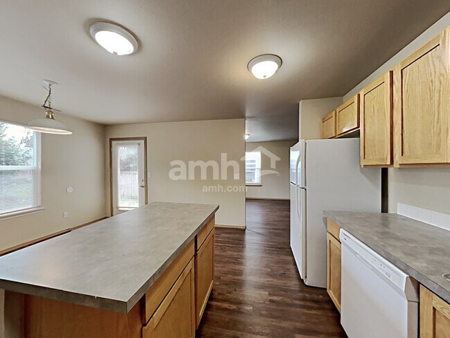 Building Photo - 19209 105th Avenue Ct E