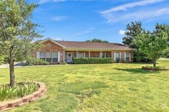 Building Photo - 14185 S Red Oak Cir