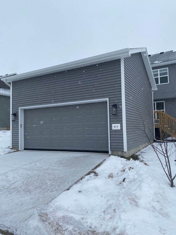 614 Hillcrest Dr, Waunakee, WI 53597 House Rental in Waunakee, WI