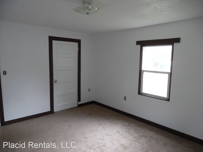 Building Photo - 3 br, 1 bath House - 3120 Central Ave