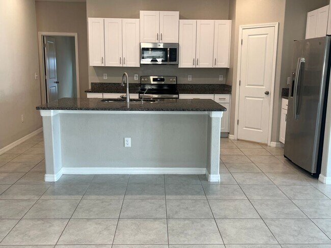 Building Photo - 7207 Jenkins Vista Ct