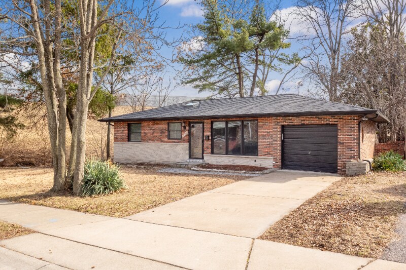 7148 Wise Ave, Saint Louis, MO 63117 House Rental in Saint Louis, MO