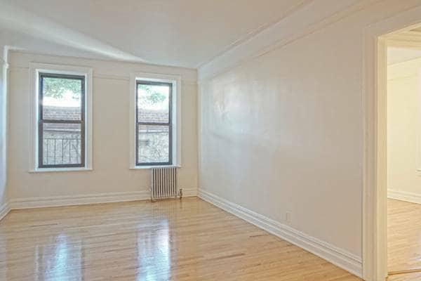 Primary Photo - 3446 91st St