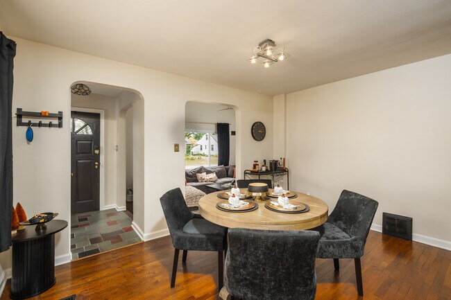 Foto del edificio - 195 S Sylvan Ave