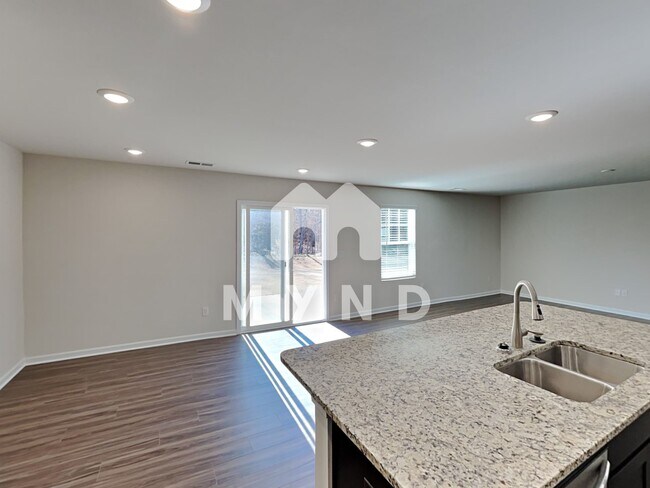 Building Photo - 2325 Pebble Close Ct