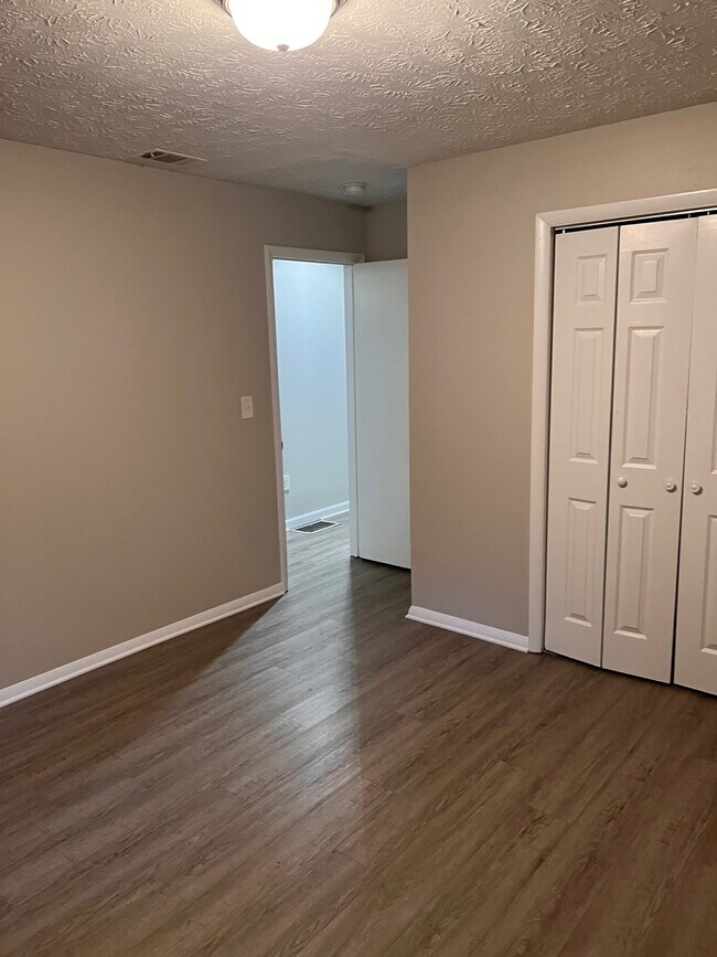Bedroom 1 - 1133 White Oak Dr House
