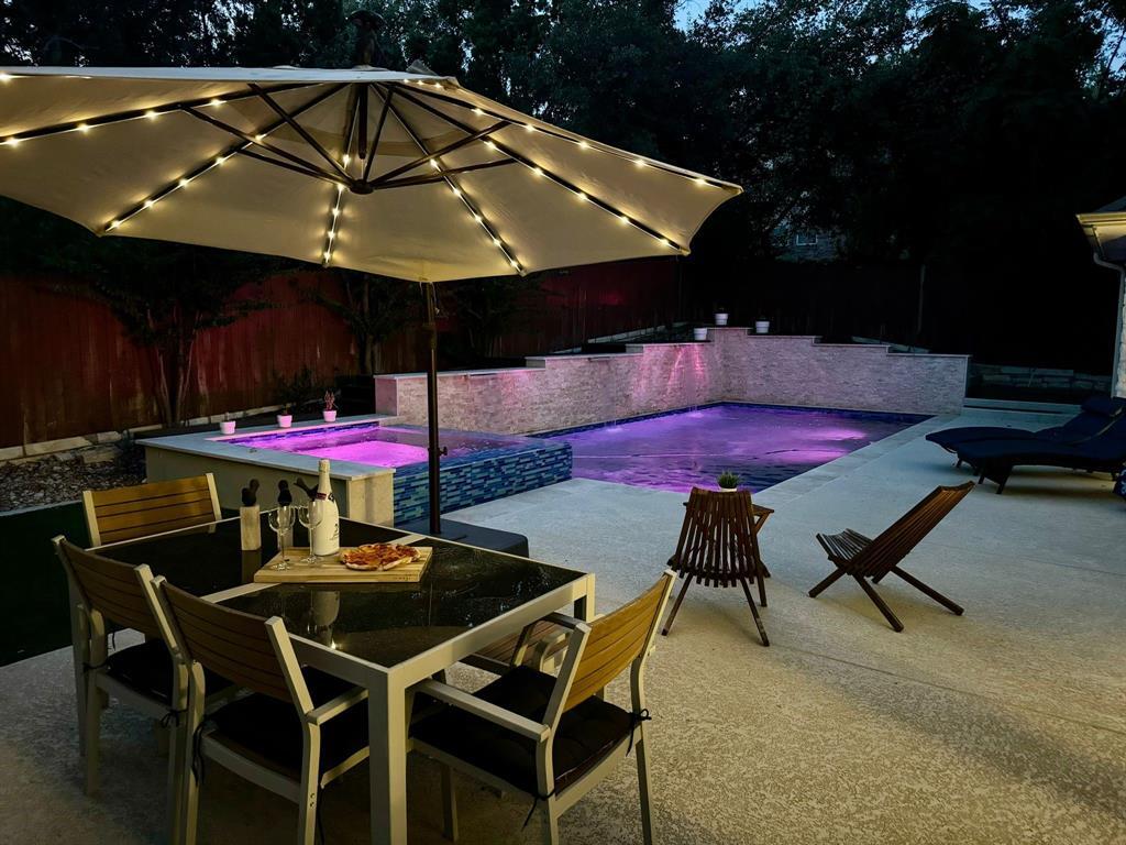 Primary Photo - 2809 Rio Mesa Dr
