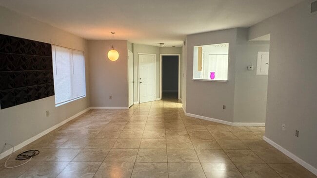 Building Photo - 2607 NW 33rd St