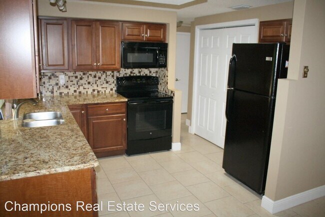 Building Photo - 2 br, 1 bath House - 3247 Ottway DR