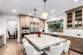 Building Photo - 7485 E Tumbleweed Dr