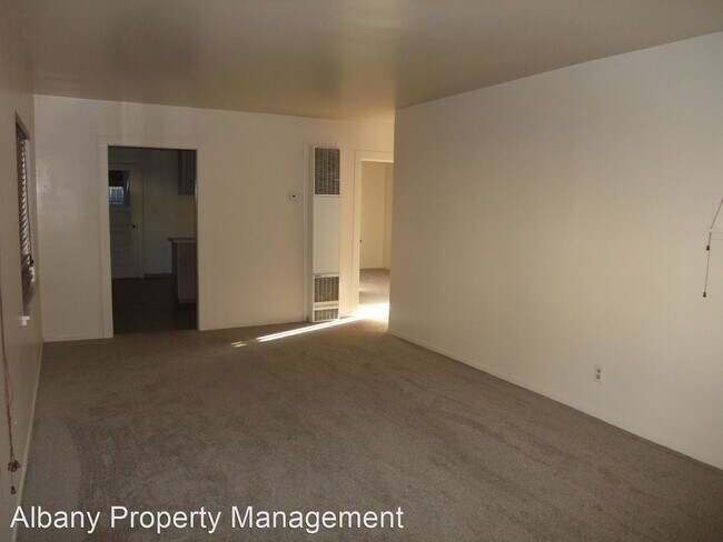 Building Photo - 2 br, 1 bath House - 512 9th Ave SW