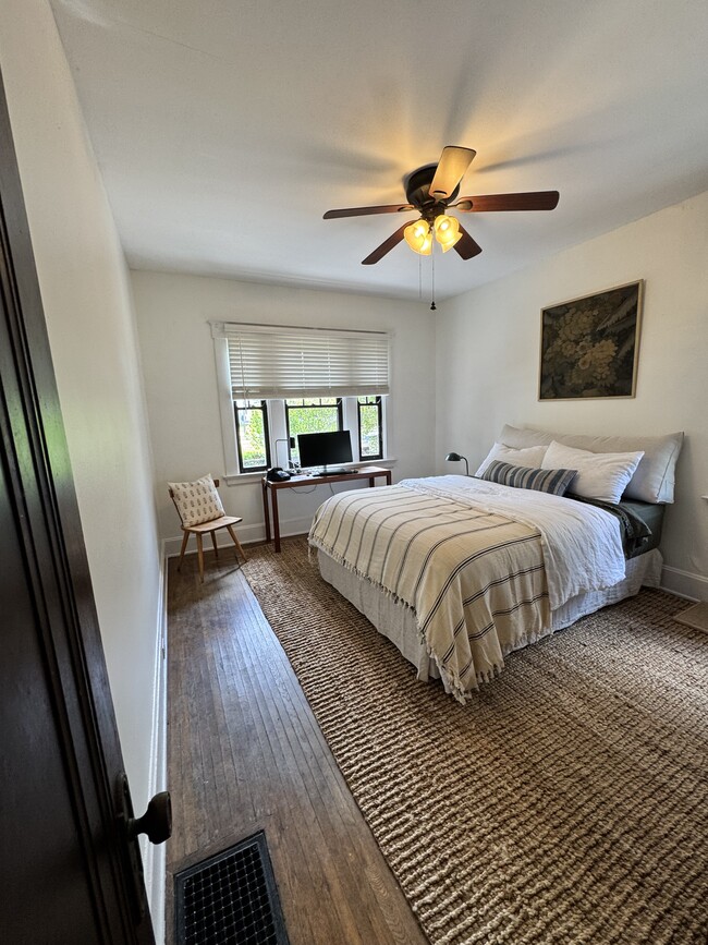 Building Photo - 45 Hartweg Ave