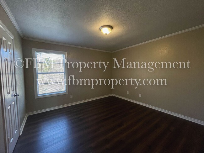 Foto del edificio - 2608 W Sycamore Ave