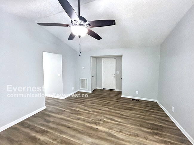 Building Photo - 4280 Valley Grove Dr