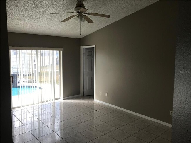Building Photo - 1112 Gardanne Ct