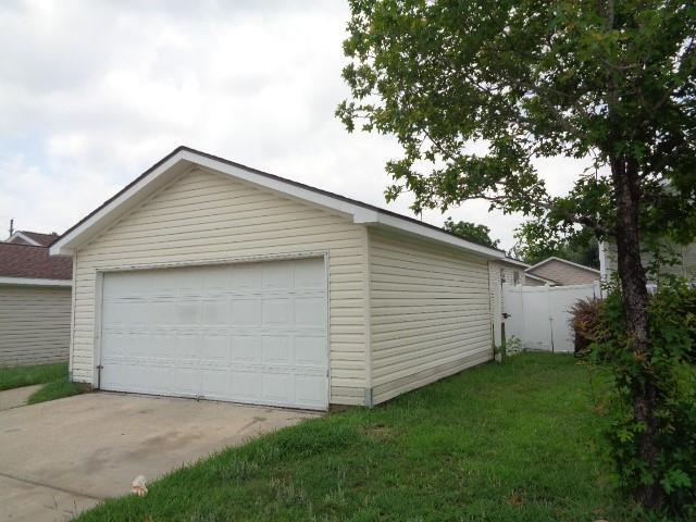 Building Photo - 10222 Berrybriar Ln