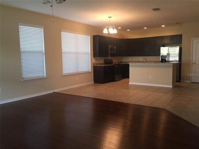 Building Photo - 12807 Cragside Ln