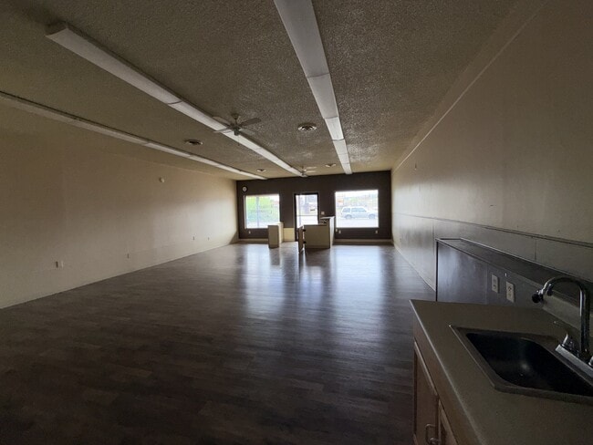 Foto del edificio - 206 S 11th St