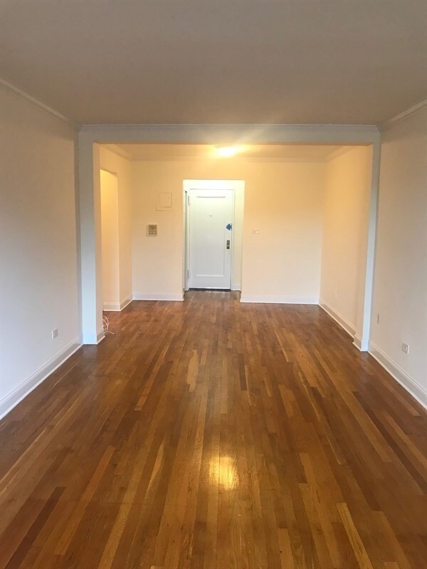 Foto del edificio - Fully Renovated 2 bedroom $1800