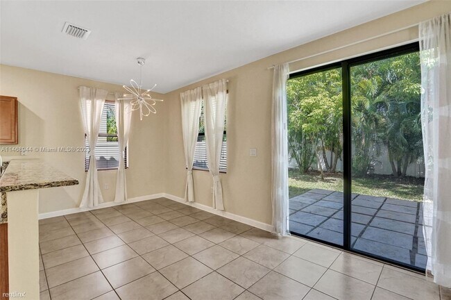 Foto del edificio - 3 br, 2.5 bath House - 8767 W 33rd Ave