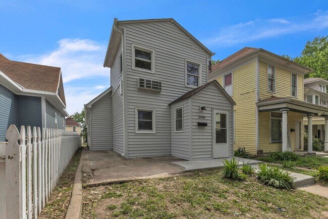 Foto del edificio - Remodeled 2-Bedroom Home in Saint Joseph with Storage Shed