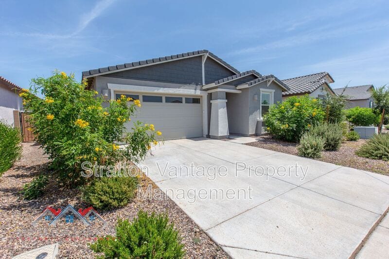 Primary Photo - 4204 Enmark Dr