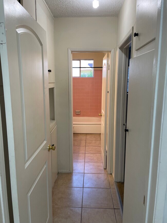 Hallway - 4948 W 119th St