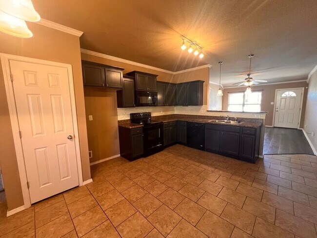 Building Photo - 12009 Big Ridge Cir