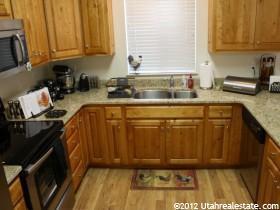 Building Photo - Beautiful 2-Story Townhome in Blackhorse Run II