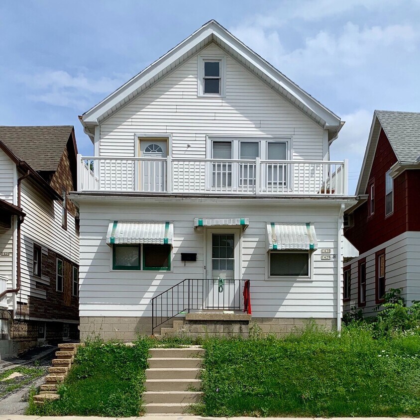 Building Photo - 1428 S 79th St - Duplex