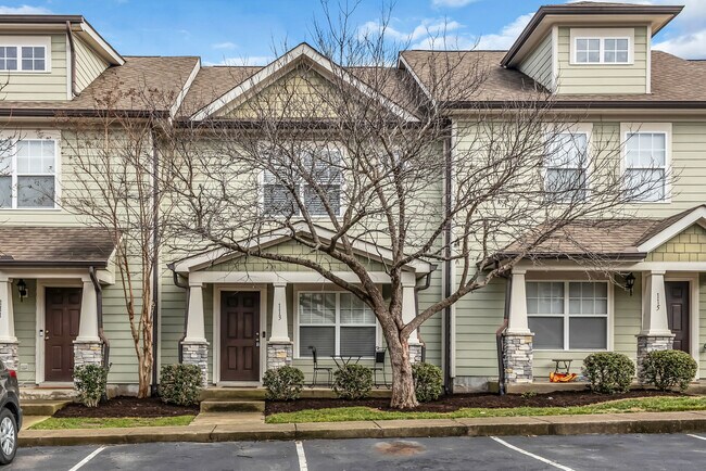 Photo - 553 Rosedale Ave Townhome