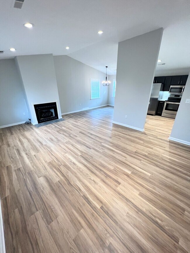 Foto del edificio - 3 Bedroom Home in Campbell County