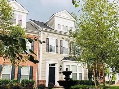 Foto principal - 59 Derby Dr